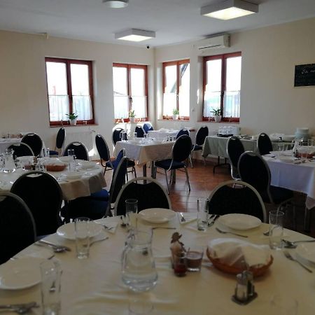 Bed and Breakfast Park Panzio*** Szolnok Exterior foto